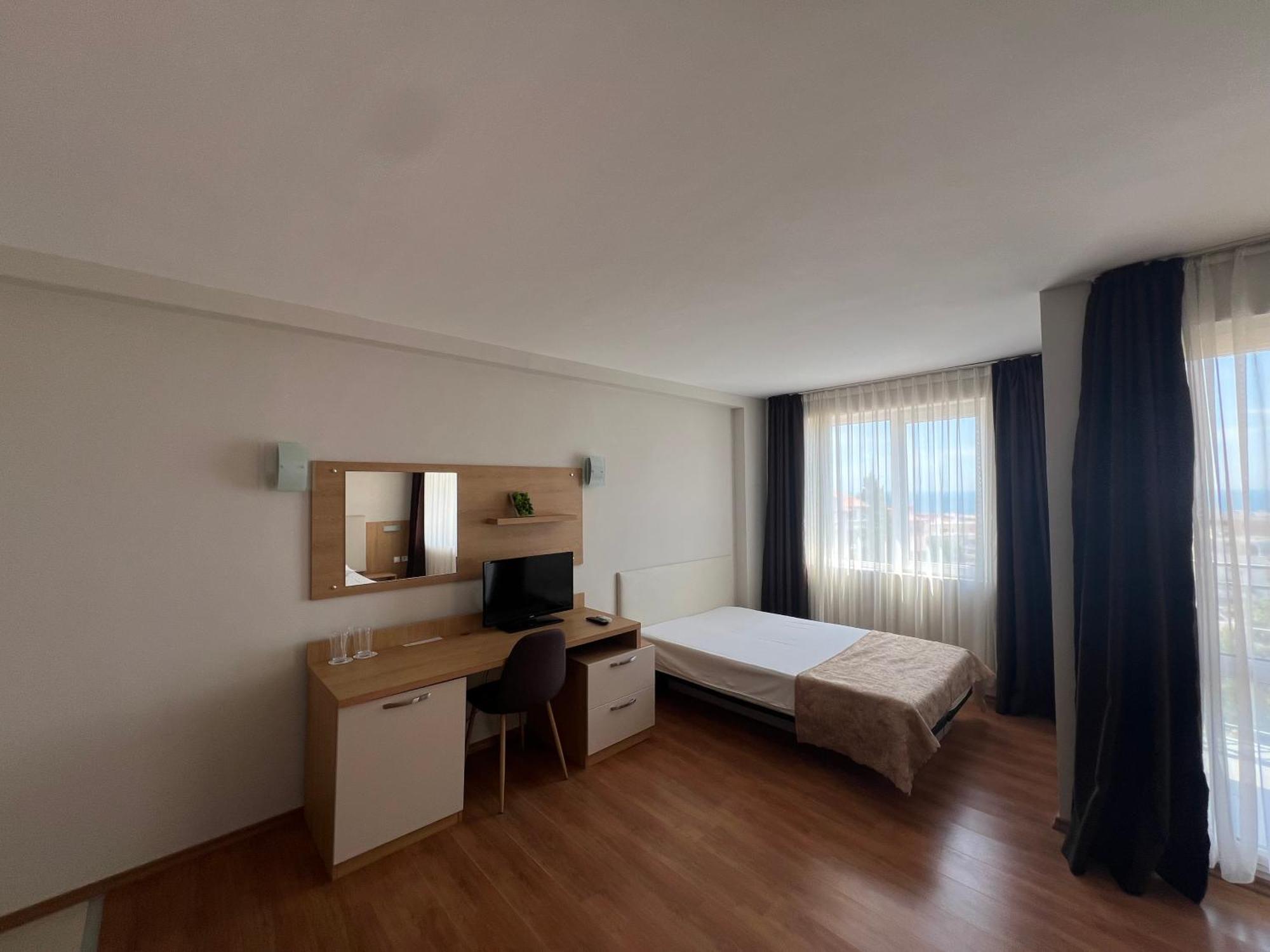 Family Hotel Milev สวิติ วลัส ภายนอก รูปภาพ
